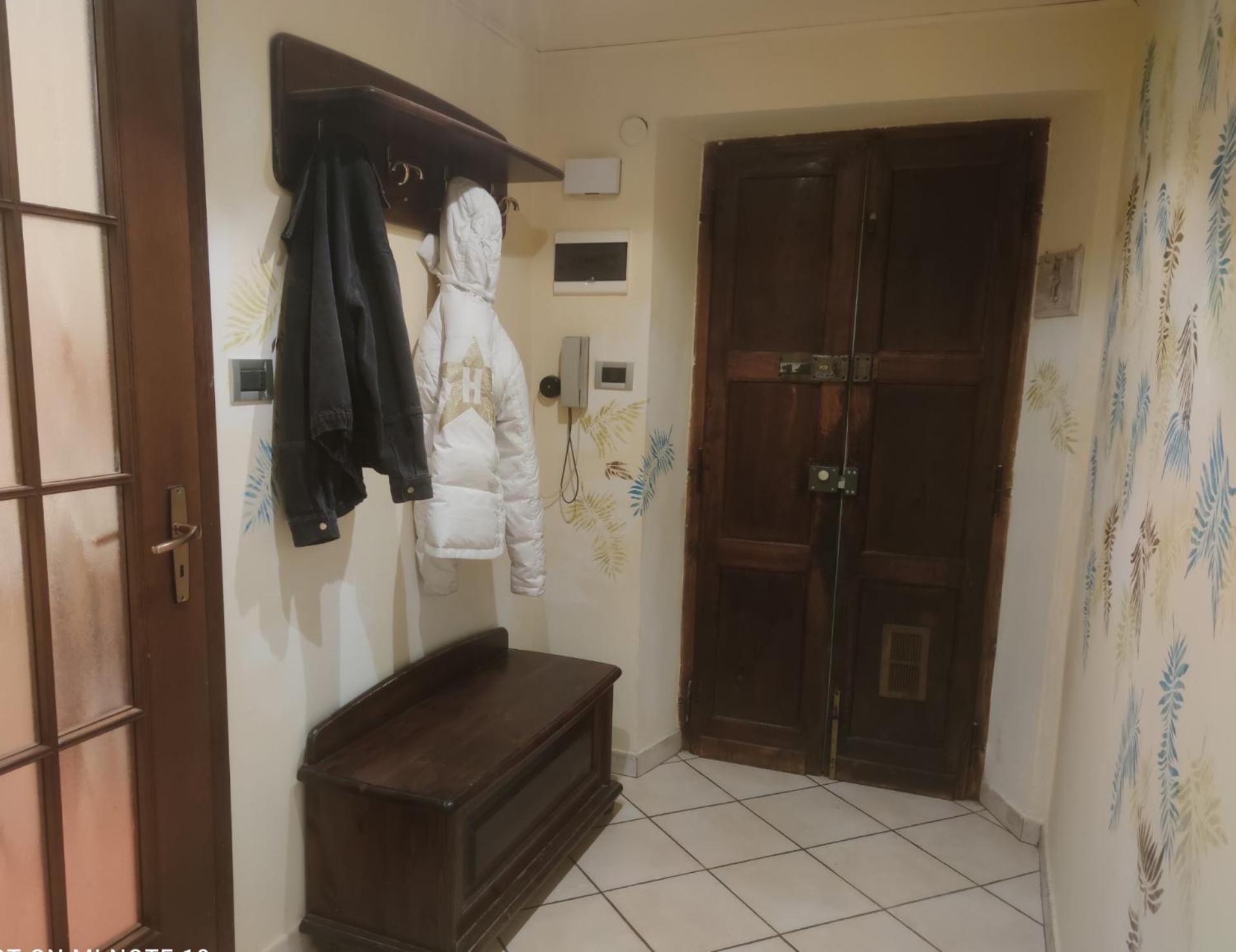 La Dimora Del Borgo Apartment Pinerolo Luaran gambar